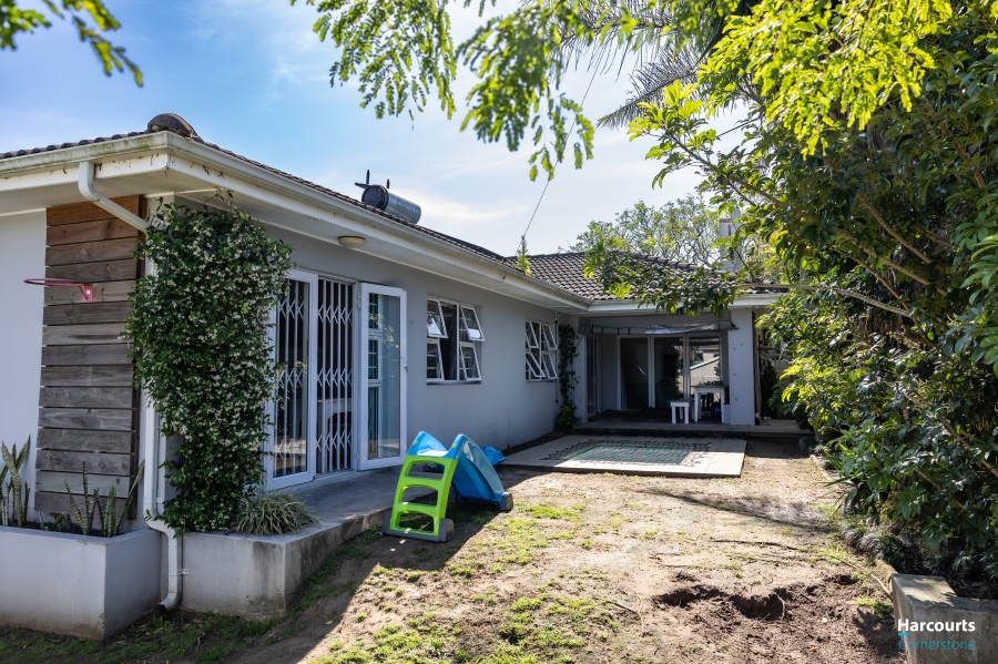 4 Bedroom Property for Sale in Beacon Bay Eastern Cape